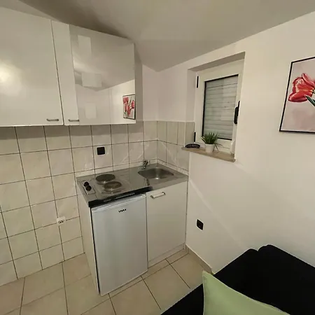 Jakov Apartment